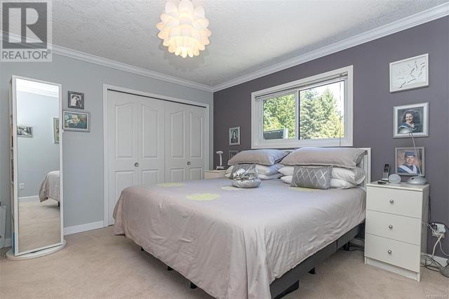 2281 Henlyn Dr, House detached with 3 bedrooms, 2 bathrooms and 3 parking in Sooke BC | Image 30