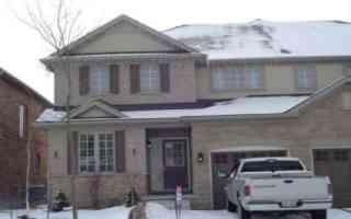 8 Viceroy Cres, House semidetached with 3 bedrooms, 3 bathrooms and 2 parking in Brampton ON | Image 1