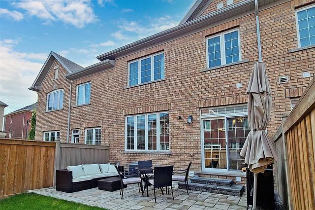 20 Harcourt St, House attached with 3 bedrooms, 4 bathrooms and 2 parking in Vaughan ON | Image 27
