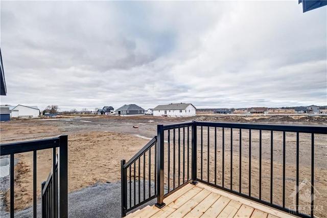 307 Trudeau Street, House detached with 3 bedrooms, 3 bathrooms and 10 parking in Russell ON | Image 30