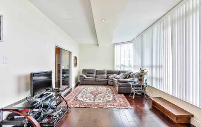 Lph09 - 7825 Bayview Ave, Condo with 2 bedrooms, 3 bathrooms and 2 parking in Markham ON | Image 10