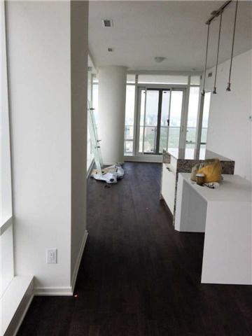 5009 - 1 Bloor St E, Condo with 2 bedrooms, 2 bathrooms and 1 parking in Toronto ON | Image 13
