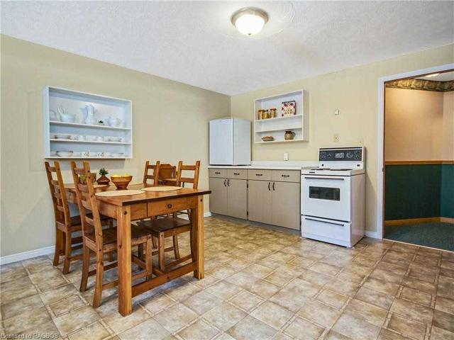 84040 Side Road 6 Rd, House detached with 3 bedrooms, 2 bathrooms and 7 parking in Meaford ON | Image 28