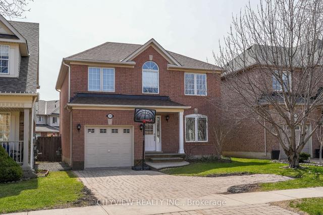 2330 Grand Oak Tr, House detached with 4 bedrooms, 4 bathrooms and 3 parking in Oakville ON | Image 1