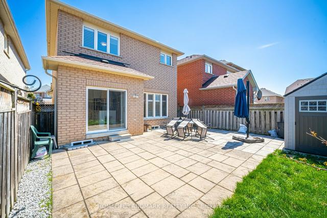 106 Alfred Paterson Dr, House detached with 3 bedrooms, 4 bathrooms and 3 parking in Markham ON | Image 30