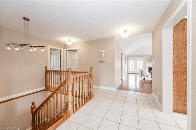 514 Yorkshire Drive, House detached with 4 bedrooms, 3 bathrooms and 4 parking in Waterloo ON | Image 39