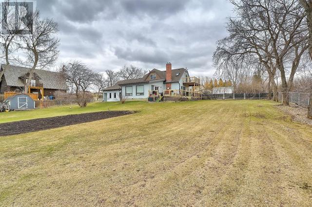 301 11 Avenue, House detached with 5 bedrooms, 1 bathrooms and 2 parking in Beaverlodge AB | Image 30
