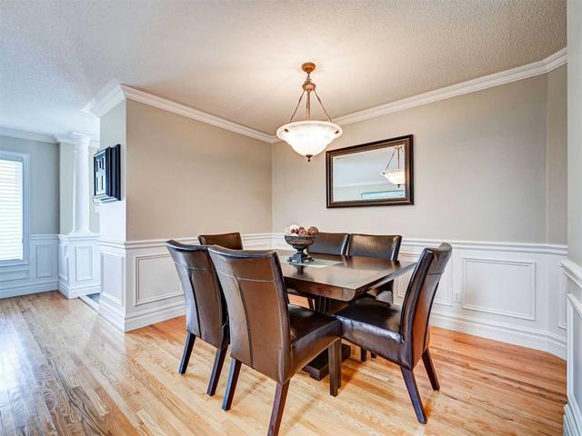 6559 Aston Martin Mews, House detached with 3 bedrooms, 4 bathrooms and 2 parking in Mississauga ON | Image 2