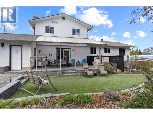 2401 Crestview Road, House detached with 5 bedrooms, 4 bathrooms and 5 parking in West Kelowna BC | Image 63