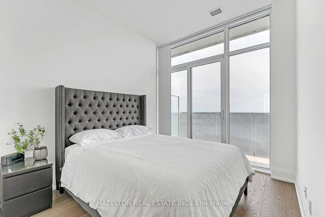 ph105 - 88 Harbour St, Condo with 3 bedrooms, 3 bathrooms and 2 parking in Toronto ON | Image 15