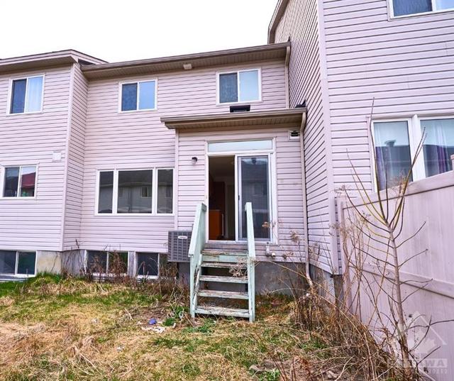 970 Klondike Road, Townhouse with 3 bedrooms, 3 bathrooms and 2 parking in Ottawa ON | Image 30