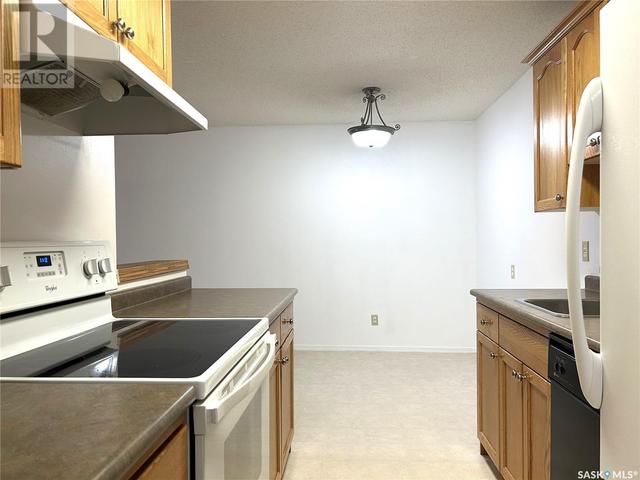 205 - 730a Heritage Lane, Condo with 3 bedrooms, 1 bathrooms and null parking in Saskatoon SK | Image 6