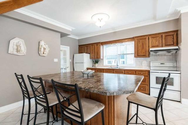 15 Glenmanor Dr, House detached with 3 bedrooms, 4 bathrooms and 15 parking in Oakville ON | Image 6