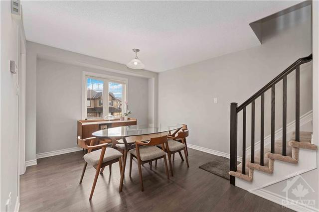 41 Maroma Street, Townhouse with 3 bedrooms, 2 bathrooms and 3 parking in Ottawa ON | Image 6