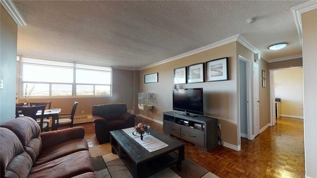 1205 - 541 Blackthorn Ave, Condo with 2 bedrooms, 1 bathrooms and 1 parking in Toronto ON | Image 1