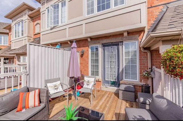 8 - 38 Fairview Rd W, Townhouse with 3 bedrooms, 3 bathrooms and 2 parking in Mississauga ON | Image 20