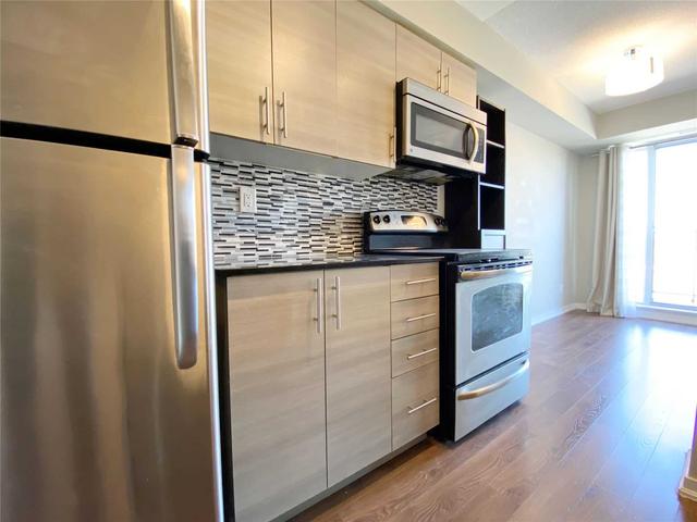 708 - 801 Sheppard Ave W, Condo with 1 bedrooms, 1 bathrooms and 1 parking in Toronto ON | Image 3