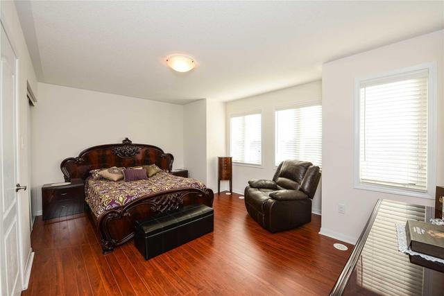 94 Suitor Crt, House attached with 2 bedrooms, 2 bathrooms and 2 parking in Milton ON | Image 13
