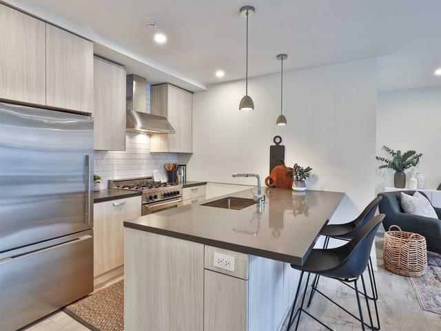 1b - 1657 Bathurst St, Condo with 2 bedrooms, 1 bathrooms and 0 parking in Toronto ON | Image 2