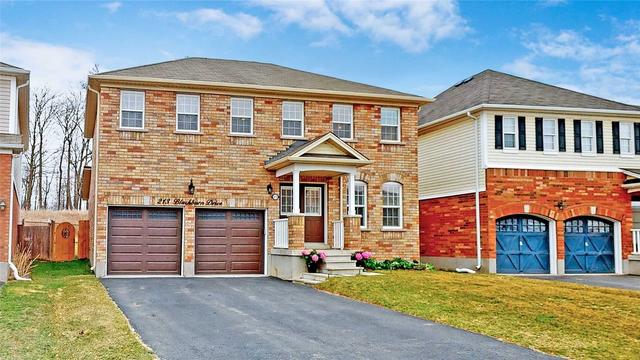 213 Blackburn Dr, House detached with 4 bedrooms, 3 bathrooms and 4 parking in Brantford ON | Image 12