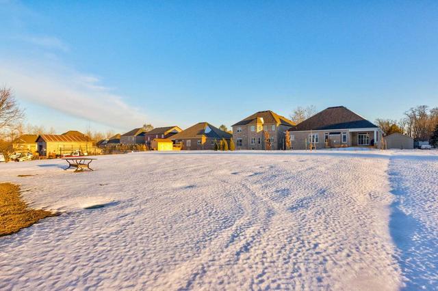 1417 Gilford Rd, House detached with 4 bedrooms, 3 bathrooms and 9 parking in Innisfil ON | Image 28