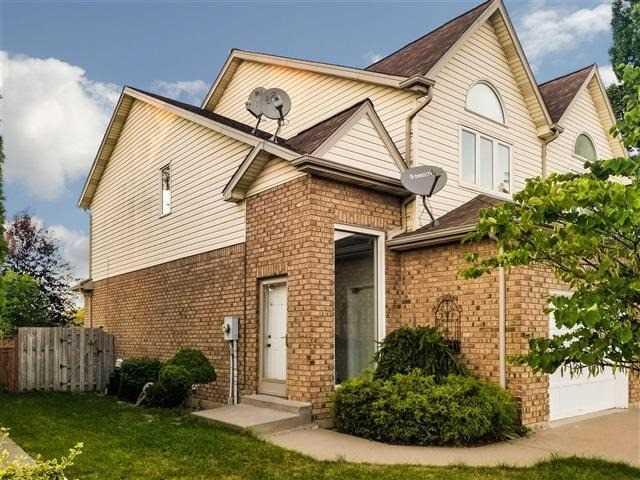 12706 Horwood Cres, House semidetached with 3 bedrooms, 3 bathrooms and 2 parking in Tecumseh ON | Image 2