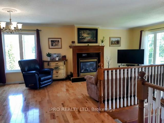 54 Cedar Bay Rd, House detached with 3 bedrooms, 2 bathrooms and 9 parking in Kawartha Lakes ON | Image 23