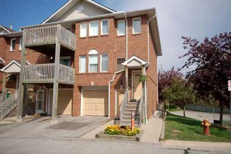 44a Wylie Circ, Townhouse with 2 bedrooms, 1 bathrooms and 2 parking in Halton Hills ON | Image 1