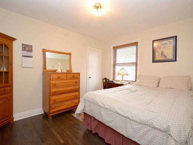 167 Elizabeth St S, House detached with 2 bedrooms, 2 bathrooms and 4 parking in Brampton ON | Image 7