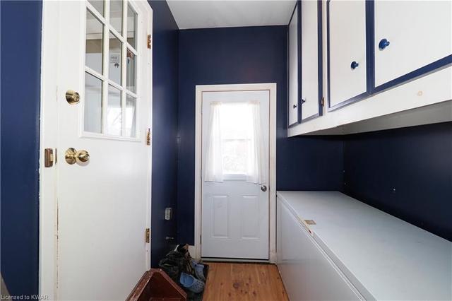 118 First Street W, House detached with 3 bedrooms, 2 bathrooms and null parking in Woolwich ON | Image 25