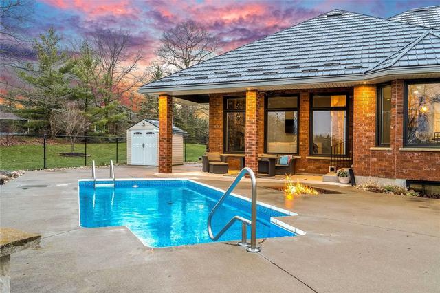 9 Deer View Rdge, House detached with 4 bedrooms, 4 bathrooms and 25 parking in Puslinch ON | Image 32