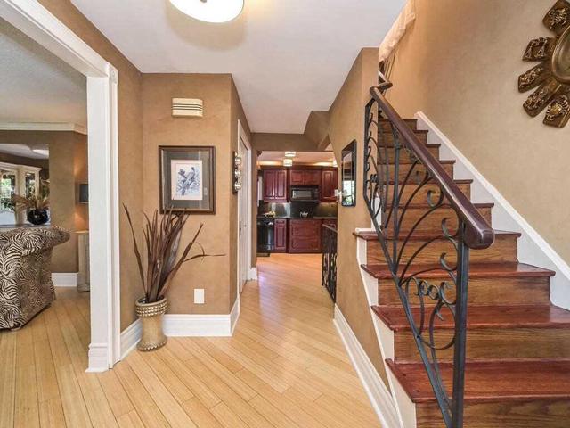 94 Bolland Cres, House detached with 4 bedrooms, 3 bathrooms and 4 parking in Ajax ON | Image 4