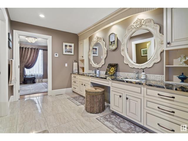 2453 Cameron Ravine Dr Nw, House detached with 6 bedrooms, 5 bathrooms and null parking in Edmonton AB | Image 29