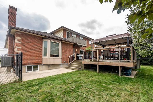 352 Springbrook Ave, House detached with 5 bedrooms, 3 bathrooms and 4 parking in Hamilton ON | Image 30