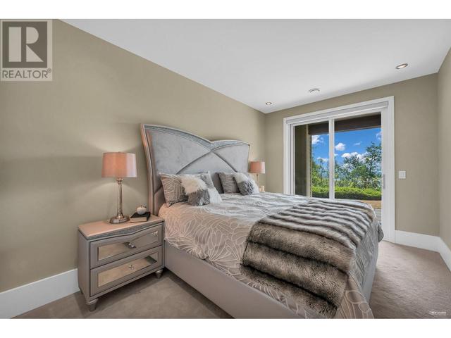 2976 Burfield Place, House detached with 3 bedrooms, 3 bathrooms and 2 parking in West Vancouver BC | Image 31