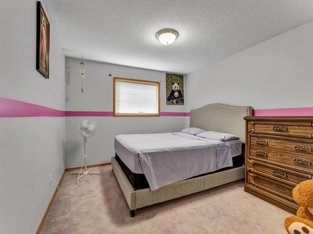 52 Storrs Crescent Se, House detached with 4 bedrooms, 3 bathrooms and 2 parking in Medicine Hat AB | Image 23
