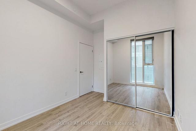 707 - 20 Tubman Ave, Condo with 1 bedrooms, 1 bathrooms and 0 parking in Toronto ON | Image 2