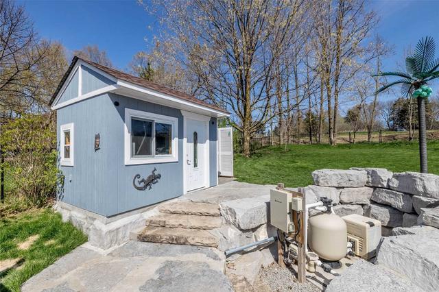 40 Victoria St, House detached with 3 bedrooms, 2 bathrooms and 8 parking in Innisfil ON | Image 27