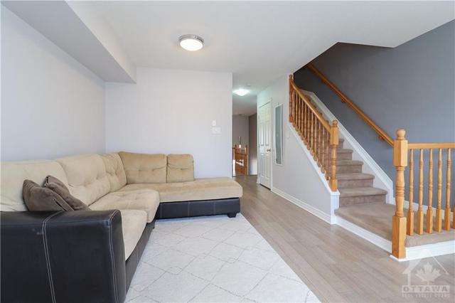 229 Gershwin Private, Townhouse with 2 bedrooms, 2 bathrooms and 2 parking in Ottawa ON | Image 8