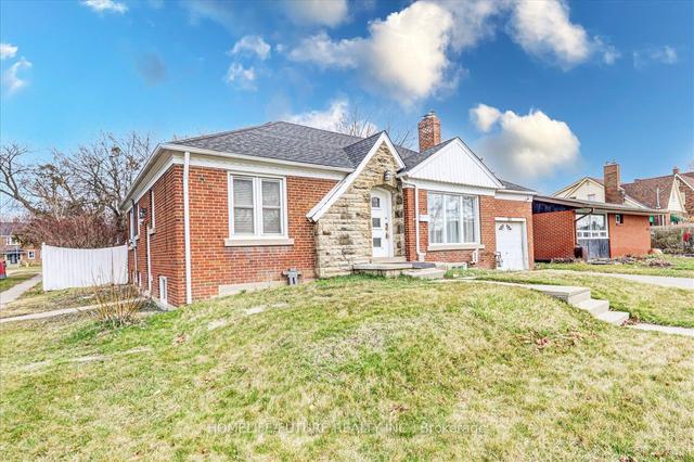 460 King St E, House detached with 3 bedrooms, 2 bathrooms and 3 parking in Oshawa ON | Image 23