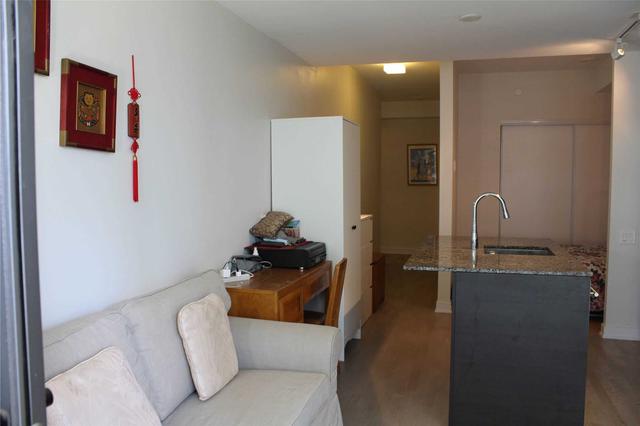 606 - 57 St Joseph St, Condo with 1 bedrooms, 1 bathrooms and 0 parking in Toronto ON | Image 5