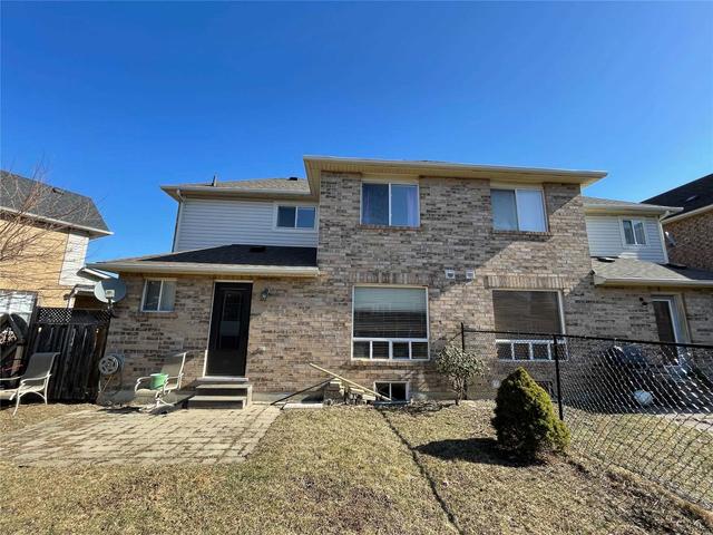 1585 Gowling Terr, House semidetached with 3 bedrooms, 3 bathrooms and 2 parking in Milton ON | Image 35