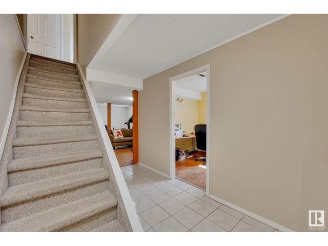 26 Durand Pl, House detached with 4 bedrooms, 2 bathrooms and 4 parking in St. Albert AB | Image 35