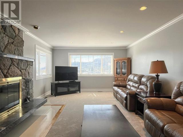 9106 Hummingbird Lane, House detached with 4 bedrooms, 4 bathrooms and 3 parking in Osoyoos BC | Image 42