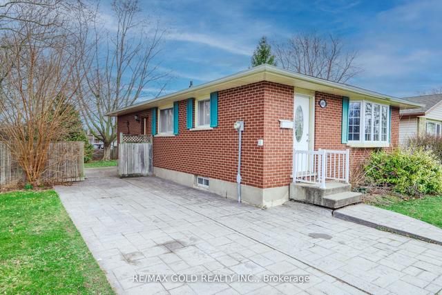 6003 Swayze Dr, House detached with 3 bedrooms, 2 bathrooms and 3 parking in Niagara Falls ON | Image 16