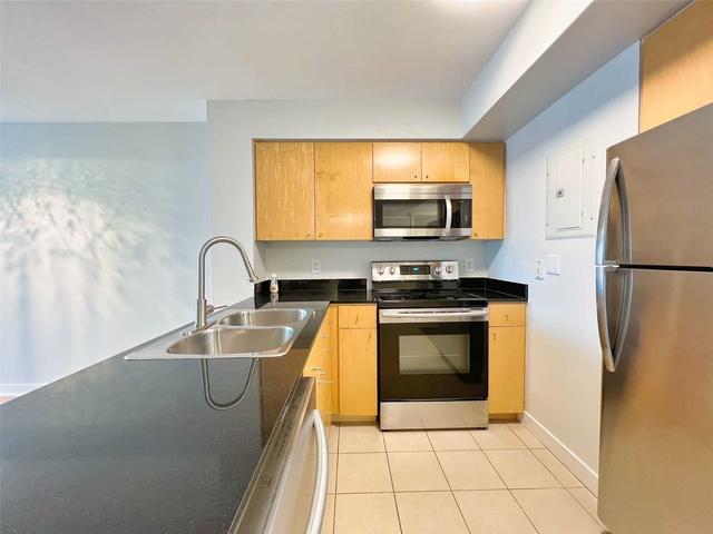 1501 - 373 Front St W, Condo with 1 bedrooms, 1 bathrooms and 1 parking in Toronto ON | Image 3