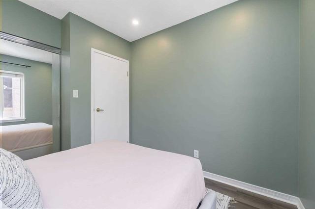 114 - 22 Western Battery Rd, Townhouse with 2 bedrooms, 2 bathrooms and 1 parking in Toronto ON | Image 21