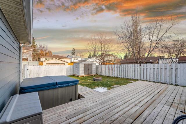 364 Deerview Drive Se, House detached with 4 bedrooms, 3 bathrooms and 4 parking in Calgary AB | Image 7