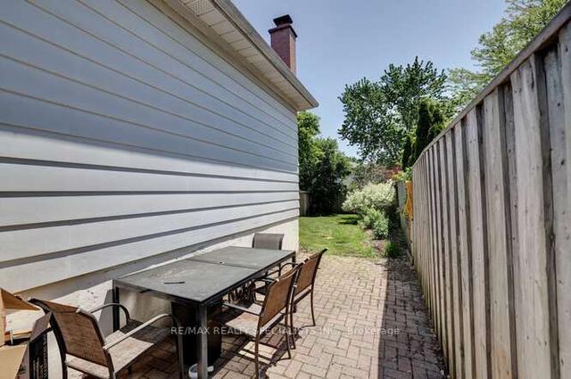 2771 Hollington Cres, House semidetached with 3 bedrooms, 2 bathrooms and 3 parking in Mississauga ON | Image 20