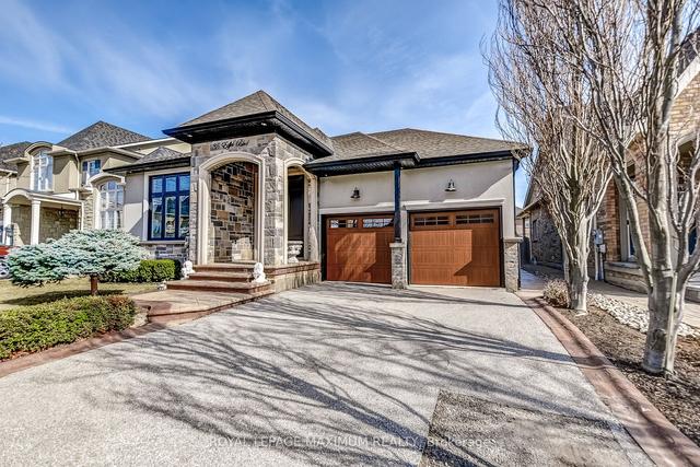 35 Eiffel Blvd, House detached with 3 bedrooms, 3 bathrooms and 4 parking in Brampton ON | Image 1